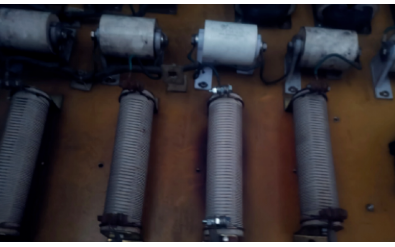 贵阳多宝（中国）-电工最怕软故障，但是修好的那一刻，很骄傲！